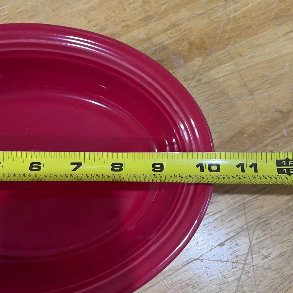 Fiesta Scarlet Red Oval Vegetable Serving Bowl 9.25 Inch Art Deco USA‎ Ceramic